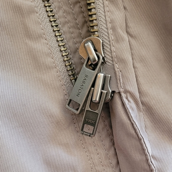 MAJOR PRICE DROP! Aritzia Babaton Oskar Parka - Picture 16 of 16